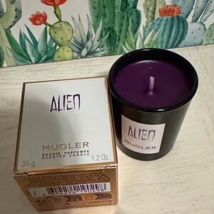 Mugler Alien Purple Scented Candle